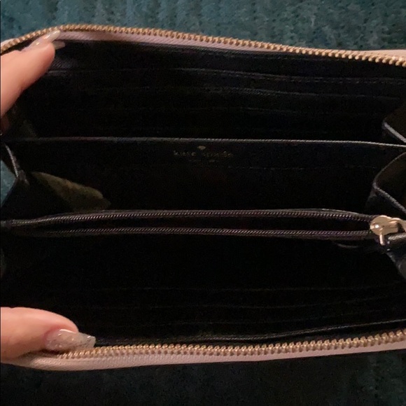 Kate spade wallet - Picture 2 of 3